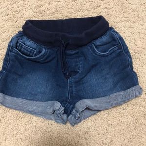 Denim cuffed shorts